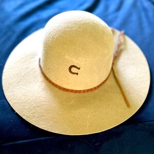 Charlie Horse Wanderlust Hat in Sand color size medium